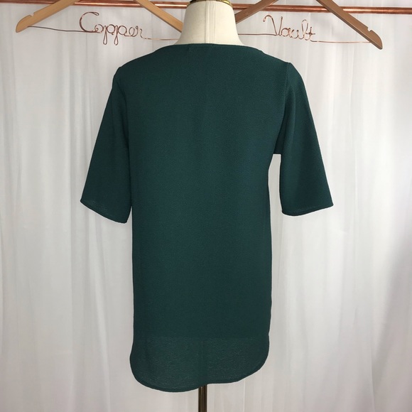 Everly Evergreen Short Sleeve Blouse - Picture 3 of 6